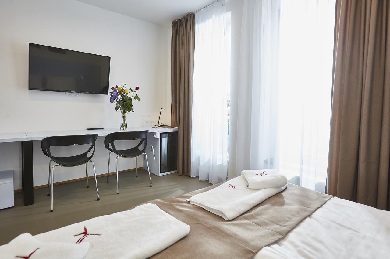 Hotel Ryzlink มิคูลอฟ ภายนอก รูปภาพ